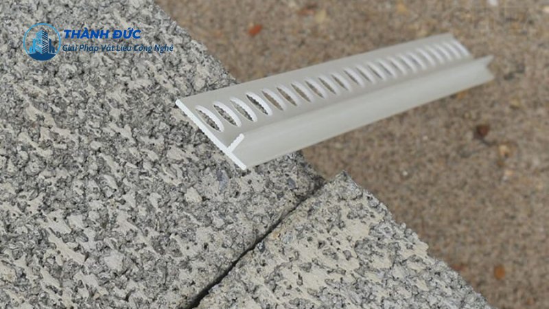 Nẹp tách khe Thành Đức – Đường nét chuẩn, công trình thăng hạng nep tach khe - Nẹp tách khe Thành Đức – Đường nét chuẩn, công trình thăng hạng